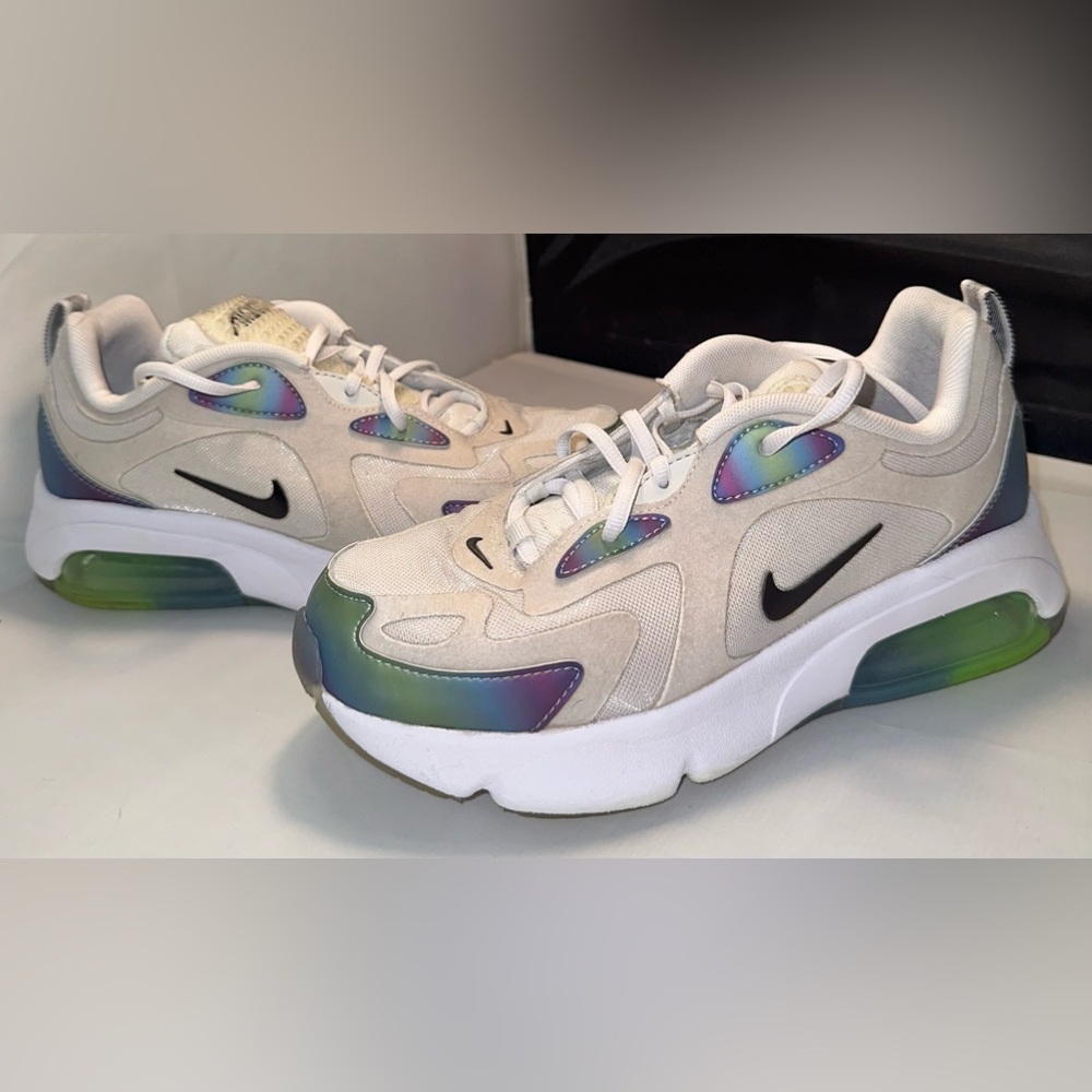 Nike Air Max youth size 6